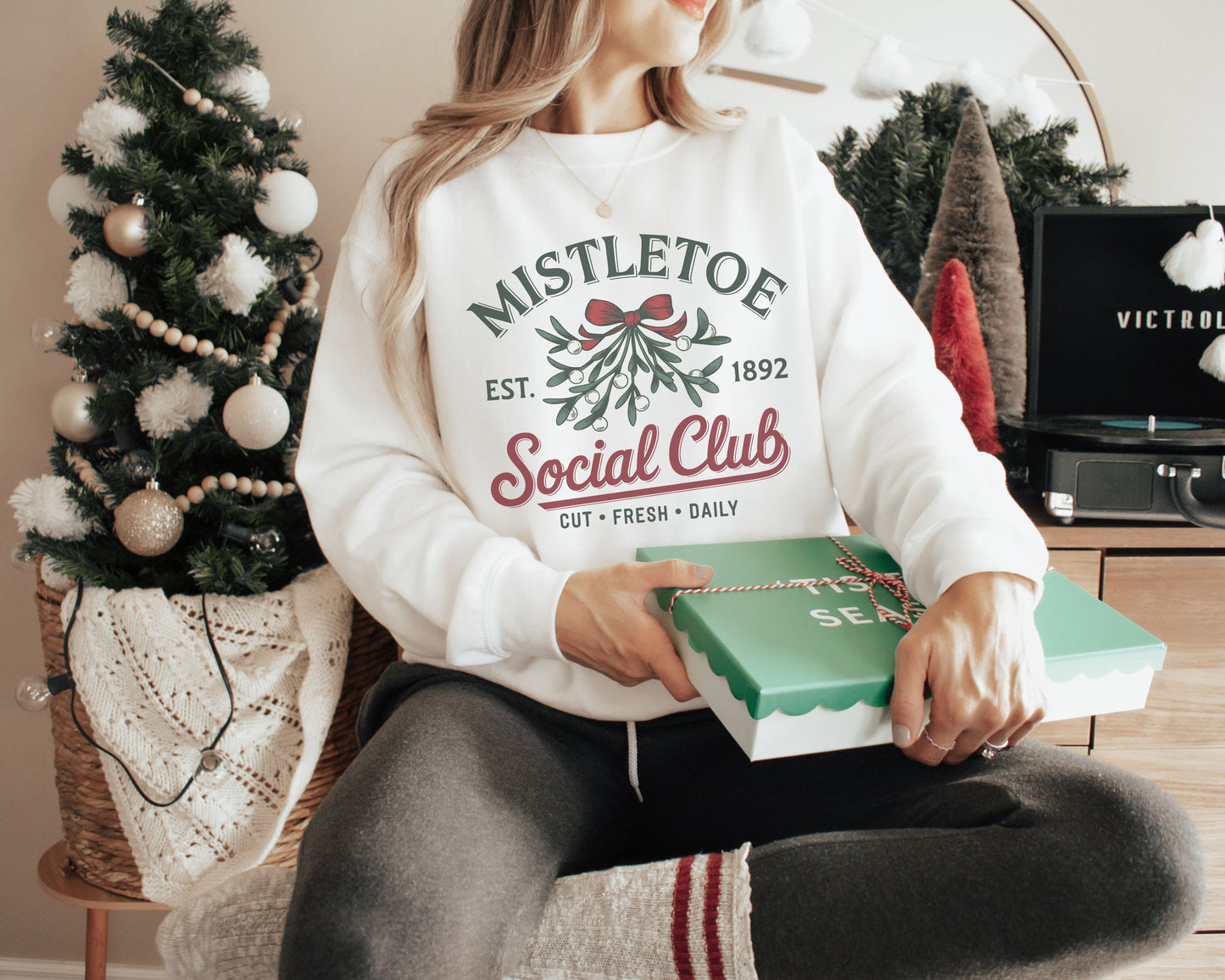 “Mistletoe Social Club” Crewneck