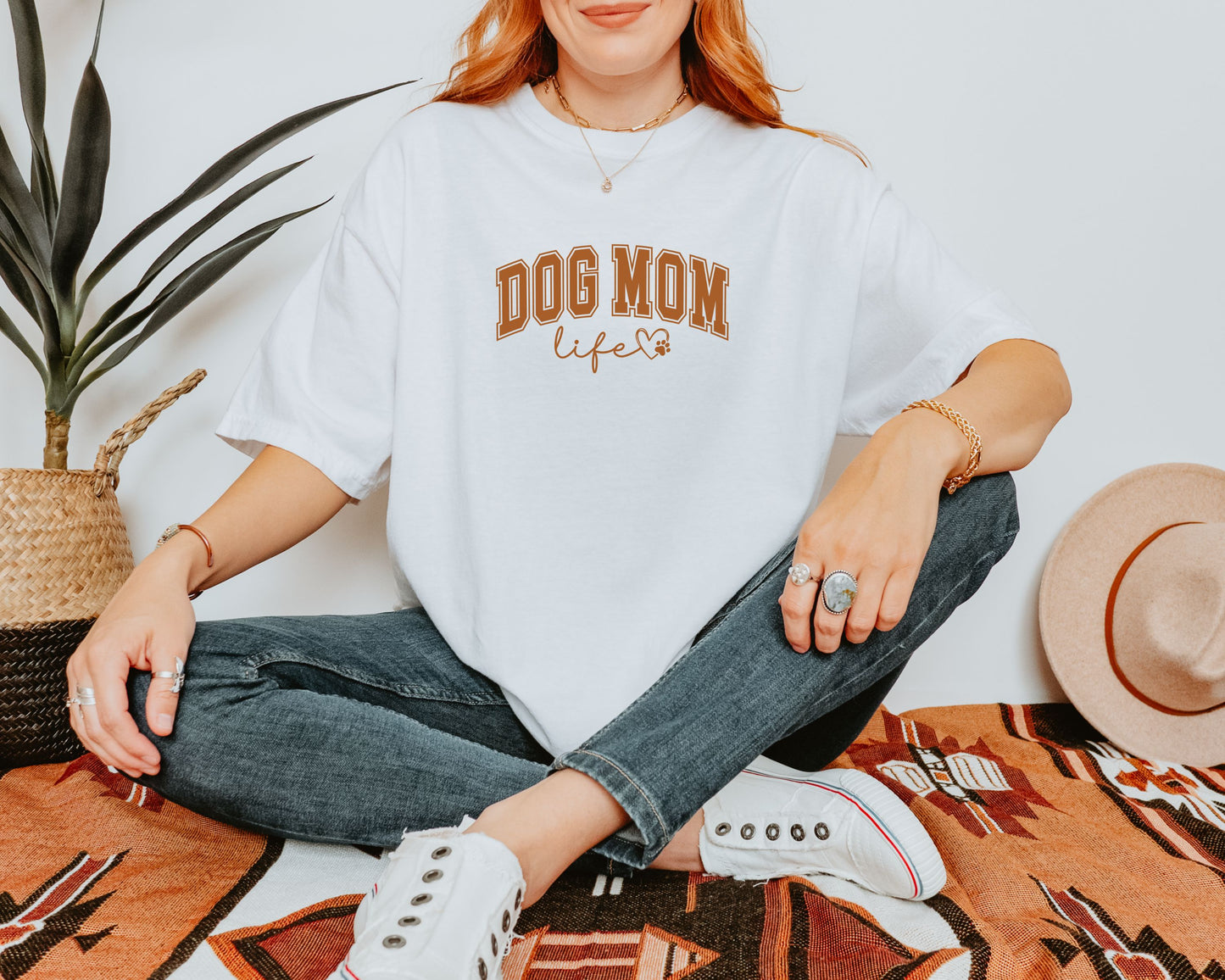 “Dog Mom” T-shirt