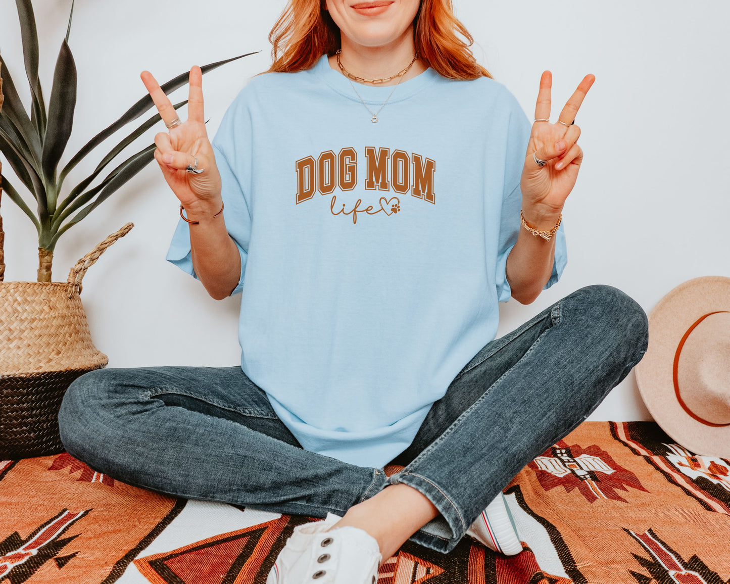 “Dog Mom” T-shirt