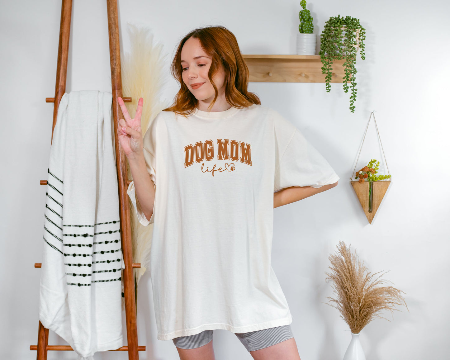 “Dog Mom” T-shirt