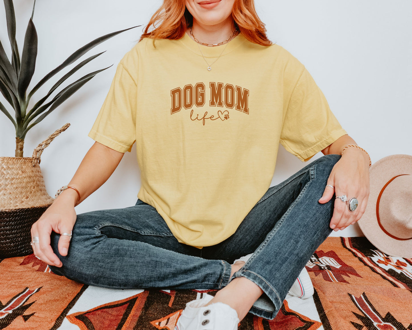 “Dog Mom” T-shirt